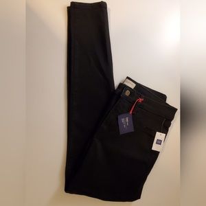 NWT GAP Seriously Soft Denim Leggings
